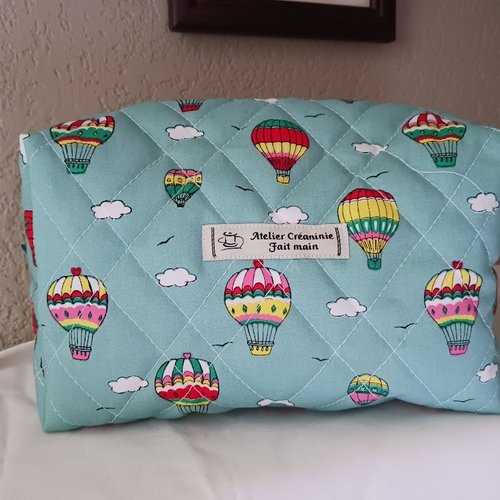 Trousse matelassé en coton  " montgolfière" 21 x13 x10 doublé coton jaune avec 2 poches fait main