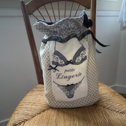 Pochon « petite lingerie « 