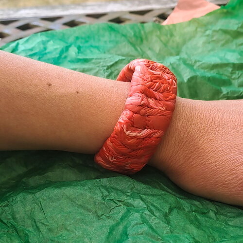 Bracelet rouge corail, boucles d’oreilles rouges ou parure complète – bijoux artisanaux faits main – pièce unique