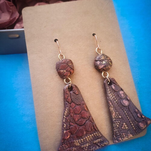 Boucles d’oreilles couleur brique et cuivré en argile polymère effet cuir – attaches argent sterling