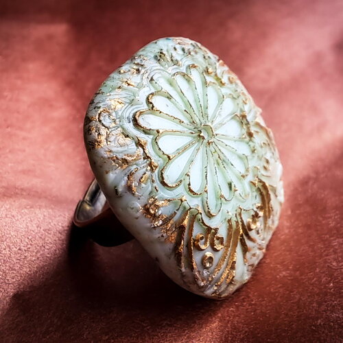 Bague fleur vert patine cuivrée – argile polymère – laiton finition bronze – bijou bohème fait main