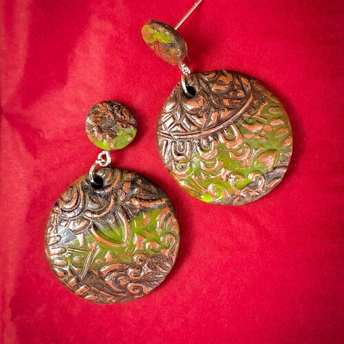 Boucles oreilles artisanales en argile polymère – couleurs d’automne vert cuivré –  – bijoux bohème chic
