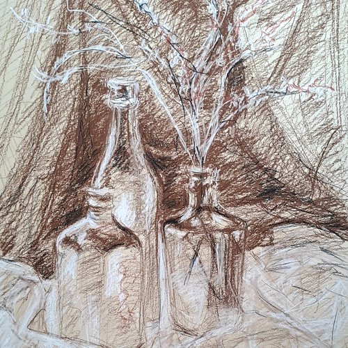 Nature morte aux bouteilles – fusain et sanguine sur papier kraft – œuvre originale a2 signée