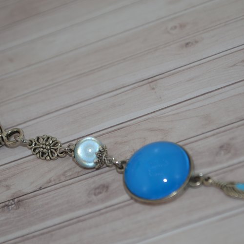 Bijoux de sac bleu
