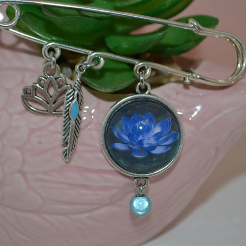 Grande broche épingle fleur de lotus