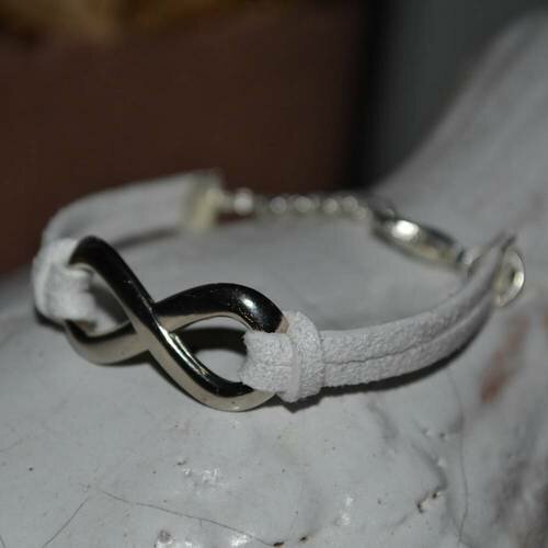 Bracelet suédine infini