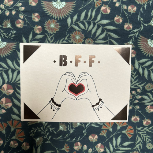 Carte  "b.f.f." best friend forever, idéale pour célébrer l'amitié