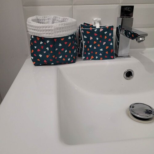 Panier et lingettes lavable coeur bio