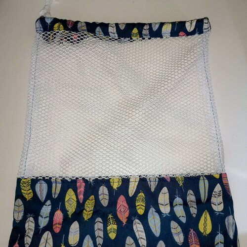 Filet de lavage en tissu coton avec des motifs de plumes