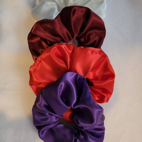 Chouchou satin / scrunchies satin