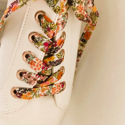 Lacets fleuri