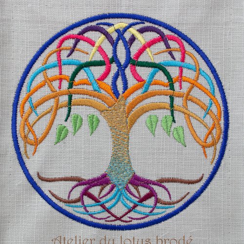 Fichier broderie"arbre de vie"