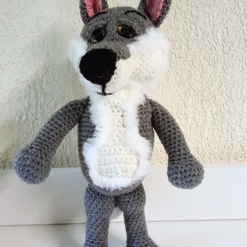 Le loup crocheté à la main