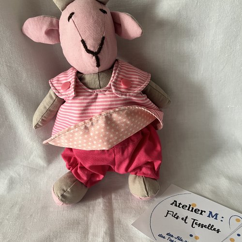 Mimiquette la petite chèvre