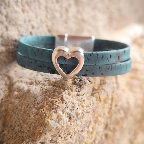 Bracelet "coeur" - bracelet en liège bleu-gris avec coulissant coeur - idée cadeau fête des mères