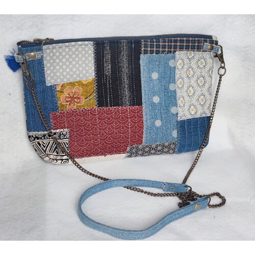 Sac à bandoulière, sac à main en tissu recyclé, pochette patchwork style boro japonais, pochette à bandoulière