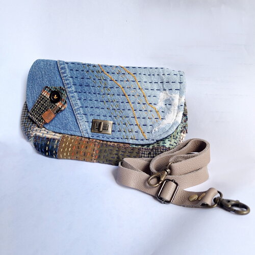 Sac à main pour femme, sac à bandoulière en cuir, sac en jean recyclé, patchwork de tissus différents brodé à la main