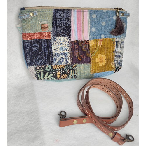 Sac à bandoulière en tissu recyclé