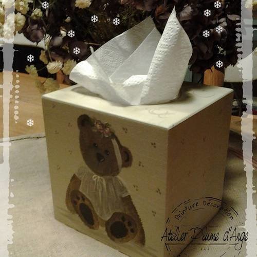 Boite à mouchoirs carré "petit ourson" 