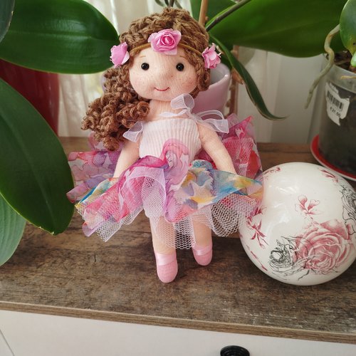 Poupée tissu fait main