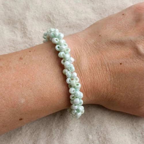 Bracelet en tresse russe mint - vert d'eau nacré