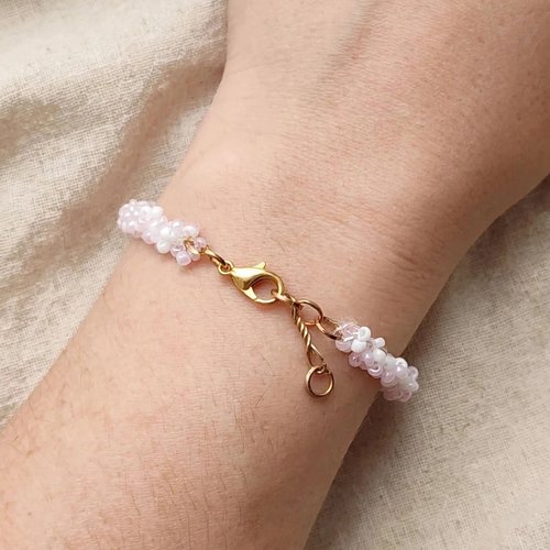 Bracelet tresse russe - rose pâle et blanc nacré - fermoir doré