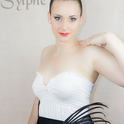 Ceinture fantaisie façon crinoline cerclée en éventail et pistils noirs