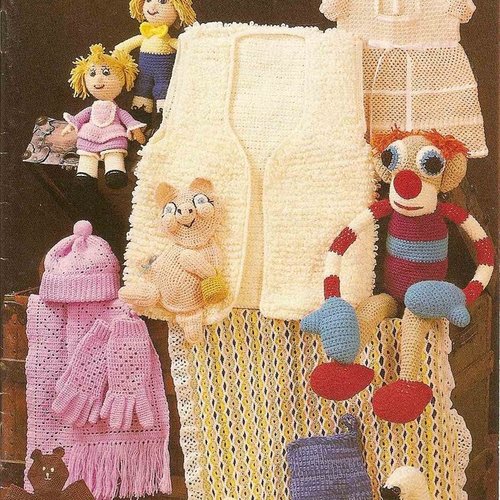 Magazine vintage ans 90.modeles vêtements et accessoires avec doudou,crochet pour bébé .pattern,tutoriels en anglais format pdf