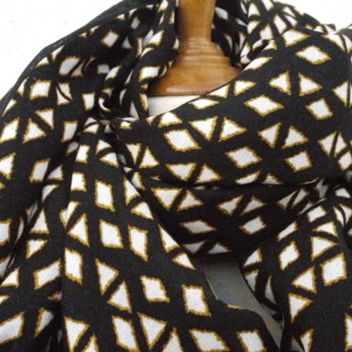 Etole cheche foulard écharpe 2 faces noir et dessins ethniques style africain noir et blanc