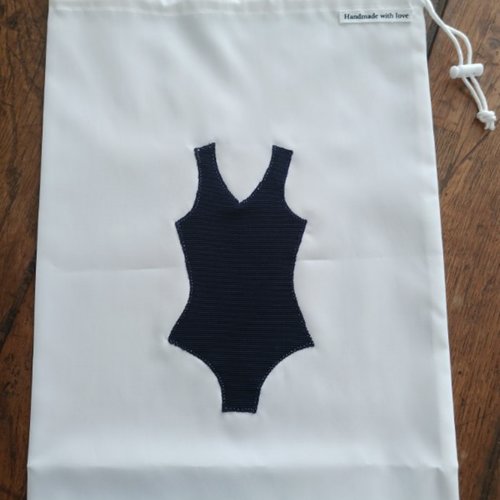Pochette range maillot de bain