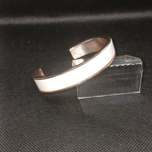 Bracelet manchette laiton et cuir lisse blanc