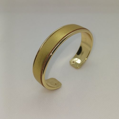 Bracelet manchette laiton et cuir lisse doré