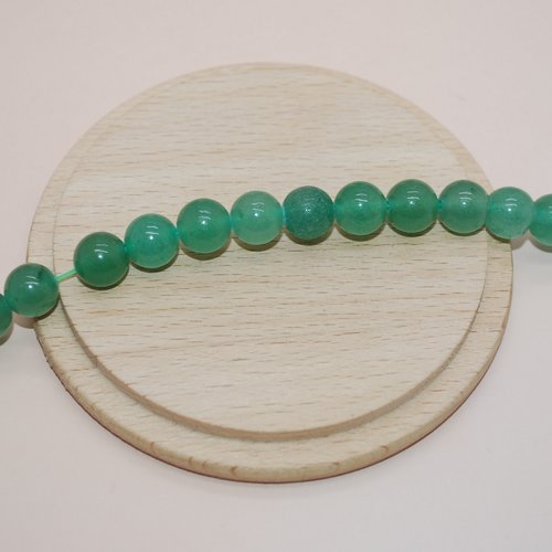 Perle verte en aventurine 9mm pour création de bijoux vendu a l unite