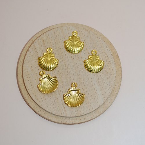 Lot de 5 breloques coquillages cauri doré pour création de bijoux