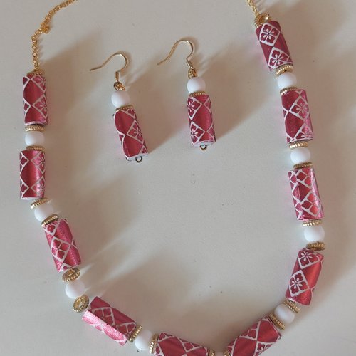 Parure collier boucles d'oreilles perles
