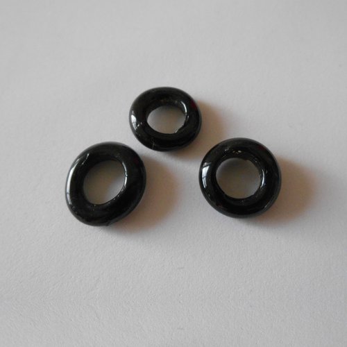 Lot 3 perles cercle verre noire
