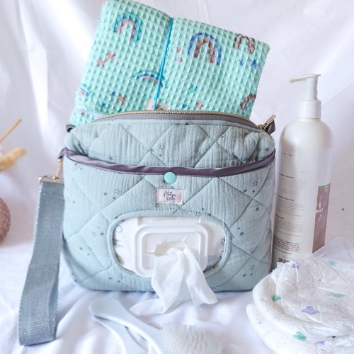 Ensemble change bébé nomade vert, pochette à langer avec tapis imperméable, kit à langer bébé étoile arc en ciel