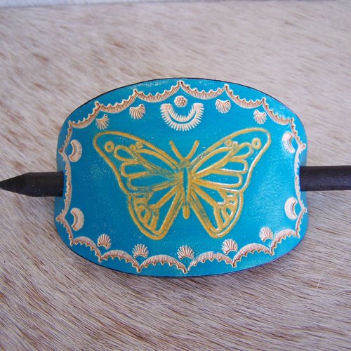 Barrette à cheveux en cuir artisanale, bleu turquoise, romantique,déco papillon, avec pic en bois pour femme