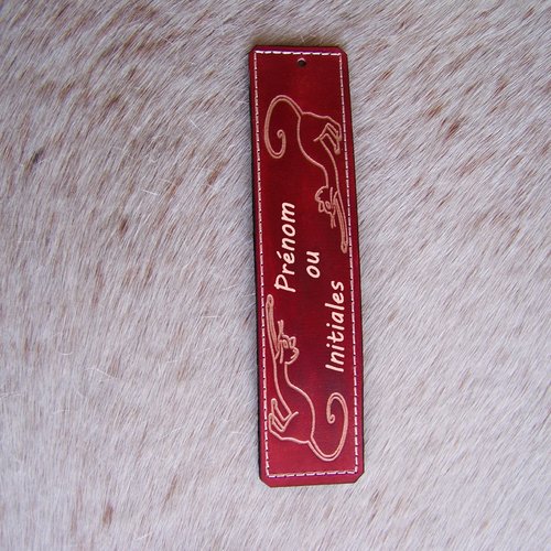 Marque-page en cuir rouge bordeaux, décoré de chats, non personnalisable  (prix reduit)