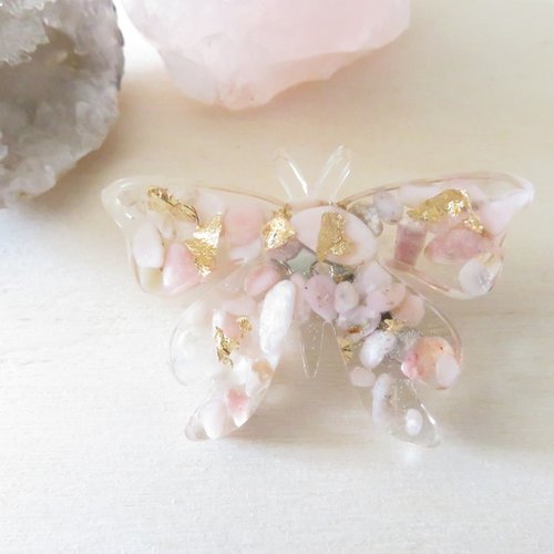 Broche papillon opale rose
