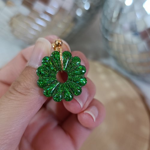 Boucles d'oreilles _ vert _ petites fleurs