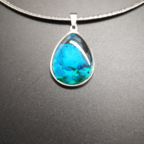 Pendentif en résine