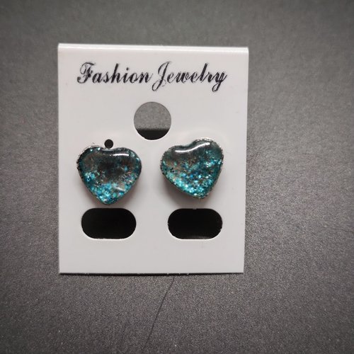 Puces en résine cœur paillettes bleues