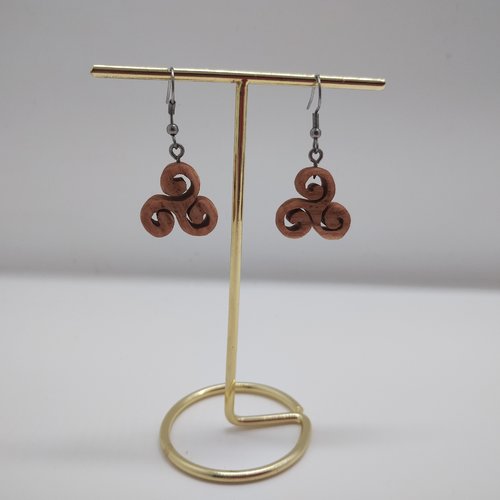 Boucles d'oreilles triskèles en bois chantournées
