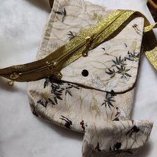 Sac bandoulière simple et son porte carte