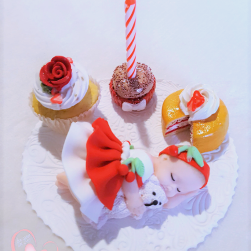 Porte bougie anniversaire bébé fille rouge et blanc avec son ourson - au cœur des arts.