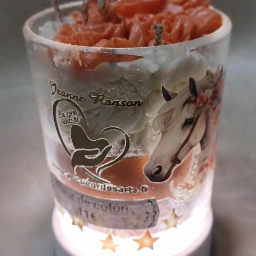 Bougie coupe parfum fleur de coton.