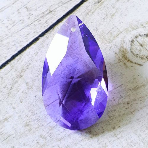 1 pendentif larme cristal blue violet 50x29 mm