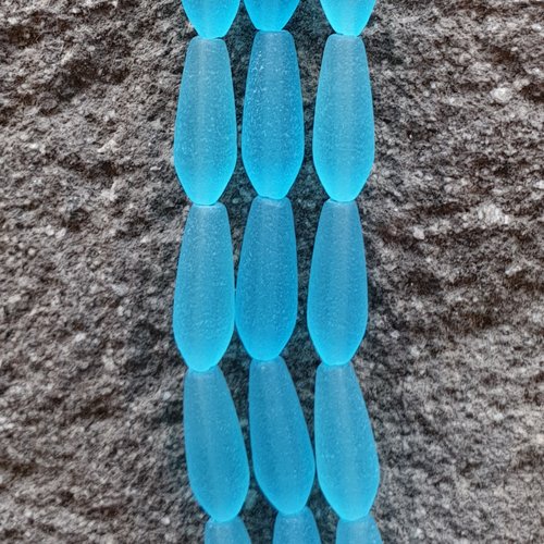 6 poires sea glass turquoise 18x6 mm