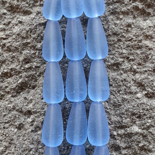 6 poires sea glass light sapphire, verre recyclé, 16x8 mm
